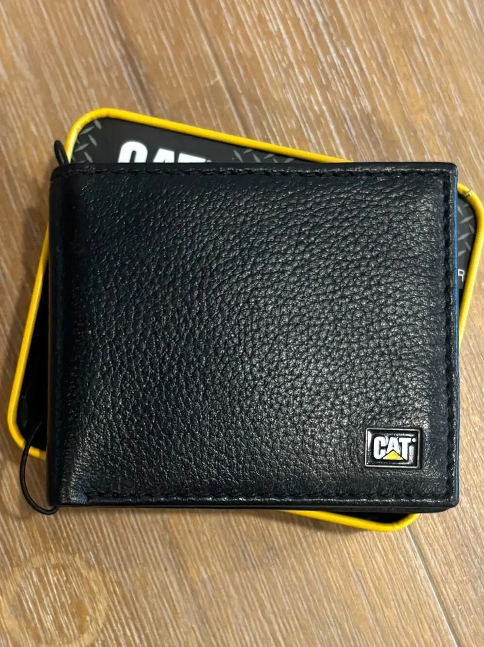 Mens CATERPILLAR CAT Black 100% Genuine Leather RFID Wallet Tin Gift NEW